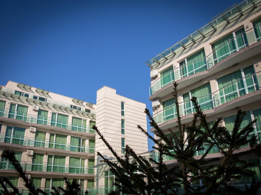 Clara Hotel Бургас Экстерьер фото