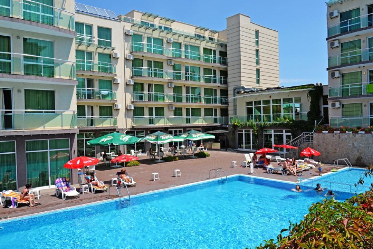 Clara Hotel Бургас Экстерьер фото