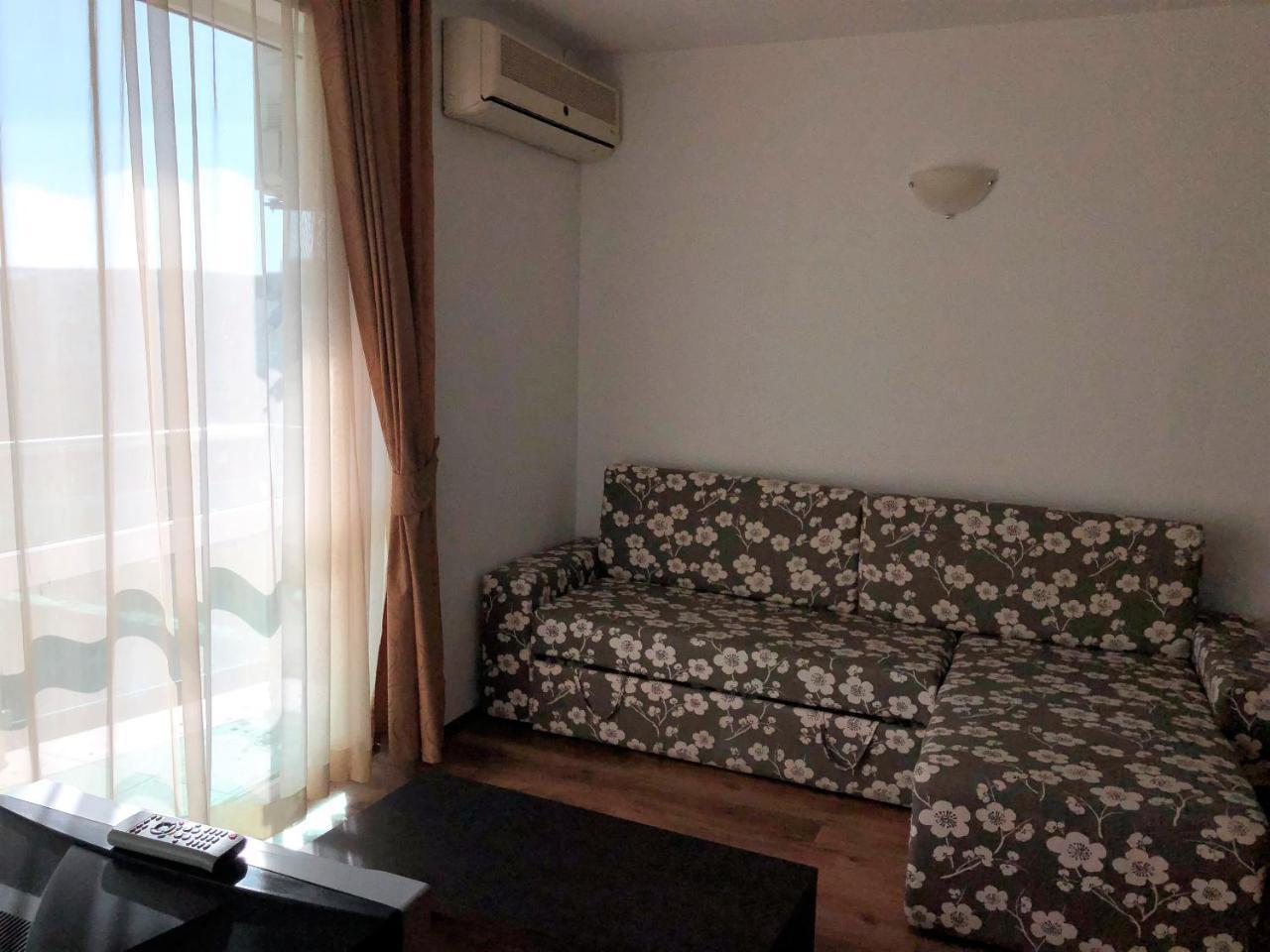 Clara Hotel Бургас Экстерьер фото