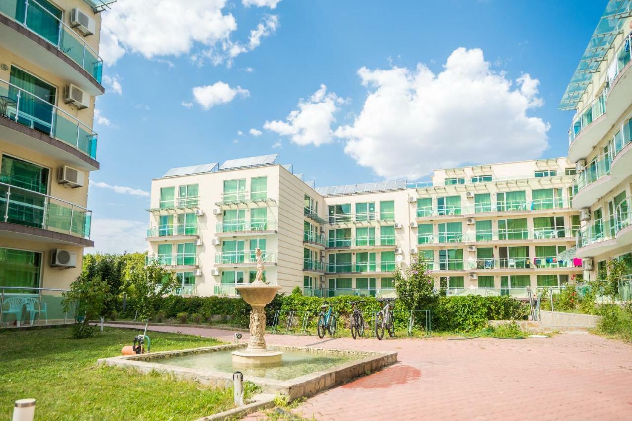 Clara Hotel Бургас Экстерьер фото